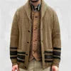 Maglioni da uomo British Fashion Wear Cappotto lavorato a maglia Maglione cardigan jacquard a maniche lunghe con colletto polo