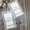 Geschenkpapier 25 Stück „Happy Tears“-Taschentuchpakete für Hochzeiten, 100 % biologisch abbaubares Pergamin – vorgefüllte Taschentuchtaschen für Hochzeiten, personalisierbar 230828