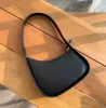 Męskie luksurys The Row Half Moon Bag damskie mody projektant mody TOTE TOTE CLUWŁO CLUTWA HOBO Crossbody Pochette Camera Torby torebka oryginalna torebka w stylu skórzanym