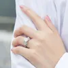 حلقات الكتلة اتجاه الموضة S925 Silver inlaid 5a Zircon Ladies Rose Rose Light Ring