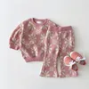 Conjuntos de ropa Otoño 2023, conjunto para niña pequeña, suéter de punto para niñas, Tops, pantalones acampanados, traje de punto de 2 piezas, trajes para niños, ropa 230828