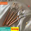 12-16pcs Zestaw sztućców Pałeczka Pałeczka Knife łyżka łyżka ze stali nierdzewnej koreański zestaw naczyń stołowych Akcesoria kuchenne Luksusowe zastawy stołowe Q230828