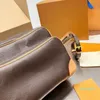 2023-fashionabla kvinnor män handväska lyxiga designer väskor toppklass vintage väska daglig kamerapåse lyxmaterial crossbody axelväska