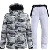 Tute da sci Giacca da sci da uomo con bretelle Giacca da snowboard impermeabile Mantieni caldo Stampa colorata e pantaloni Set Tute da neve invernali 230828