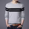 Herrenpullover Herbst Strickpullover T-Shirt Bequemer O-Ausschnitt Langarm Pullover Streifen Patchwork Pullover Lässiger Boden für den Winter 230826