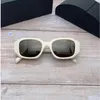 Designer sunglasses for women mens are fashionable atmospheric and spicy showing a small face. UV resistant minimalist SPR17W with logo and box