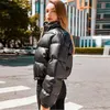 Parkas en duvet pour femmes 2023 hiver épais chaud manteau en cuir PU femmes court parc femmes mode élégante fermeture éclair noir coton coton doudoune femmes T230828