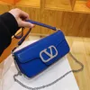 Luxury Handbag Shop 85% de réduction sur le sac à main de luxe 2023 Nouveau petit sac réseau pour femmes version rouge tendance épaule chaîne à bandoulière en diamant brillant