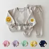 Kledingsets Winter Warm Babymeisje Jongenskleding Set Borduren Dikker Fleece Sweatshirt Broek Babyjongen Trainingspak Peutermeisjeskleding Korea x0828