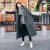 Misto lana da donna Cappotto di lana di media lunghezza a righe scozzesi vintage Donna Inverno Addensato Coreano Allentato doppio petto Cappotto di lana misto streetwear 230828