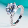 Klaster Pierścienie Qinhuan 5 MOISSANITE Ring Certyfikat S925 STRINLING SREBRNY PT950 PLATINUM PLATED FOR WOMEN BINETIND WEDLIGACJA