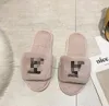 Groothandel Pluizige Slippers Brief Vrouwen Decor Harige Slides Nepbont Slippers Vrouwelijke Platte Indoor Slippers Luxe Designer Schoenen