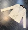 Jaquetas femininas vendendo Miyake Fold duplo decote em V manga comprida casaco elegante em estoque