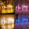 Chi-köp ledde neon oh baby USB-driven neonskyltar nattljus 3d väggkonst spel rum sovrum vardagsrum dekor lampskyltar hkd230825