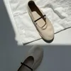 Les chaussures de rang Mary Jane Single Shoes Fomen's Summer Shallow Balle Ballet Dance Flat Leather Grand-mère Small Design RBJH