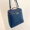 Mode nouveau favori portable goût discret ultra-doux couleur sac corps peau de vache est très résistant au sac à dos 23X32