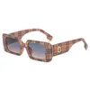 Lyxiga solglasögon Designer Kvinnor Retro Glasögon B Square Frame Tan Men's Solglasögon FYBC