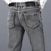 Jeans da uomo Abbigliamento di alta qualità Elastico sottile Classico Moda Business Casual Dritto Pantaloni in denim regolari Pantaloni grigi Maschio