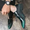 Zapatos de vestir Hombres Espejo Cara Oxfords Diseñador de lujo Formal Charol Puntiagudo Cordones Negocios Mocasines verdes
