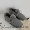 2022Hot Austrália Australian Classic Botas Quentes Mulheres Mini Meia Bota de Neve EUA Inverno Full Fur Fofo Peludo Cetim Botas Botas Chinelos