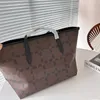 Cbag Tote Bag Designer Handbag Leather Messenger Large Travel Shoulder Bags Fashion Purple Flower Print Shopping Bags Tote Purse 230829