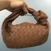 Botegss Ventss Tissé Jodie sac de designer Sacs fourre-tout Sac en cuir pour dame de luxe Weave peau de vache épaule femmes bandoulière Hobo poignée nouée sac à main décontracté petit T 6OVR