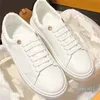 Casual Shoes Designer Causal women Leather Sports Sneakers Silk Cow Upper with Water Dyed Lining