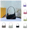 20,5 cm Mini Moon Emboss Designer Väskor Purse Women Bag Luxury Shoulder Bag Handbag Cowhide Leather Classic Flap Plånbok på Crossbody