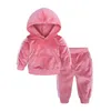 Set da corsa 2023 Inverno Abbigliamento per bambini Neonate Vestiti Set Velluto Solido Ragazzi Felpe con cappuccio Felpa Pantaloni Tuta Abiti per bambini