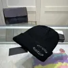 Bonnet Hat Diseñador de la marca Diseñador Regalo Gorro para hombre Gorro Gorro para mujer Otoño Invierno Gorra Moda Tendencia clásica Gorras retro Cálido Bordado S