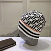 Дизайнер Fashin Cacquette Beanie Hat Письмо модное письмо мужские и женские повседневные шляпы на открытая полоса кавалевая полоса