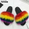 Пушистые тапочки Fox Summer Hot Women raccoon Real Murs Slides Rainbow Flat Woman Flip Flops Casual Furry Outdoor Женская обувь T230828 231 Ry