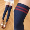 Frauen Socken YSDNCHI Mädchen Gestreifte Oberschenkel Hohe Strümpfe Über Das Knie Mode Lässig Baumwolle Weibliche Schwarz Weiß Sexy