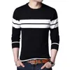 Męskie swetry jesienne dzianiny Sweter T Shirt Comfy O Neck Długie rękaw Pullower Patchwork Patchwork Jumper Stramba na zimę 230828