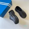 New fashion slippers luxury designer sandals letter flat bottom beach shoes outdoor anti slip shoes rubber word casual slippers men's and women's indoor shoes