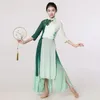 Vêtements de scène Tenue de danse classique Cheongsam pour femmes et enfants Élégant Charme du corps Vêtements de gaze Fan d'entraînement ethnique