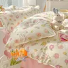 Beddengoedsets Cartoon Foral print polyester set full size zacht dikker dekbedovertrek met laken dekbed en kussensloop 230828