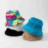 Stingy Brim Hats Hot Y2k Fluffy Faux Päls Bucket Hat Women Rabbit Päls Var varm tjock plysch Winter Hat Lady Luxury Fashion Party Panama Fisherman Cap J230829