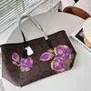 Sprzedaj CBAG TOTE BAG Designer Torebka Skórzanie Messenger Duże podróżne torby na ramię Modna Purple Flower Print Torby