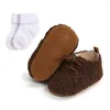 Primeiros caminhantes Jlong Outono Bonito Dos Desenhos Animados Bebê Fácil Lace-up Sapatos Infantil Quente Fluffy Sneaker Meias Set Criança Walker 0-18 Meses