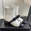 Topp läder bowtie fårskinn chunky häl kvinnors ankel boot s mode kattunge klack lyxdesigner booties svart vit aprikos 35-41 med låda