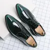 Robe chaussures hommes miroir visage oxfords luxe designer formel en cuir verni pointu à lacets affaires mocasines vertes