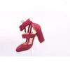 Chaussures de robe Sandales à lacets roses pour femmes pointues à talons hauts d'été rétro grande taille pantoufle Sandalias Verano Mujer 2023