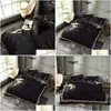 Ensembles de literie Mode Noir Designer Couette ER Queen Taille Couettes Set Ers Feuille Taies d'oreiller Drop Livraison Maison Jardin Textiles Su Dh2Aw