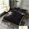 Ensembles de literie Mode Noir Designer Couette ER Queen Taille Couettes Set Ers Feuille Taies d'oreiller Drop Livraison Maison Jardin Textiles Su Dh2Aw