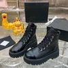 Kvinnors designers fotled stövlar martin boot calfskin plattform skor justerbar snörning motorcykel stövlar storlek 36-41 no464