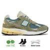 Chaussures de créateurs 2002R Hommes Femmes Light Grey Bone Light Protection Pack Rain Cloud Sail Royal Grey Baskets Sports de plein air Baskets New Balance Ballance