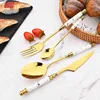 Ensemble de couverts de vaisselle de luxe en or blanc, couverts complets en céramique, couteau en acier inoxydable, fourchette à gâteau, cuillère, ensemble de vaisselle de cuisine, cadeau Q230829