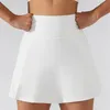 LL-6358 Marca Mulheres Yoga Outfit Cintura Alta Saias de Tênis Exercício Hotty Saia Quente Cheerleaders Shorts Fitness Wear Meninas Correndo Calças Elásticas Roupas Esportivas Forradas