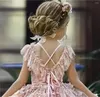 Flickaklänningar utsökta rosa bollklänningar Flower Girl Dress för bröllop 3d Floral Applices Toddler Pageant Sleeveless First Communion